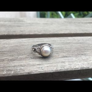 Pearl ring .925 sterling silver size 7